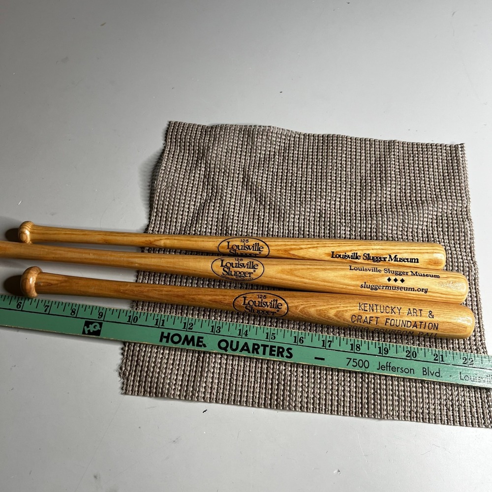 3 Louisville Slugger Museum Mini Bats Kentucky Art & Craft 2000 Bourbon Ball 18"
